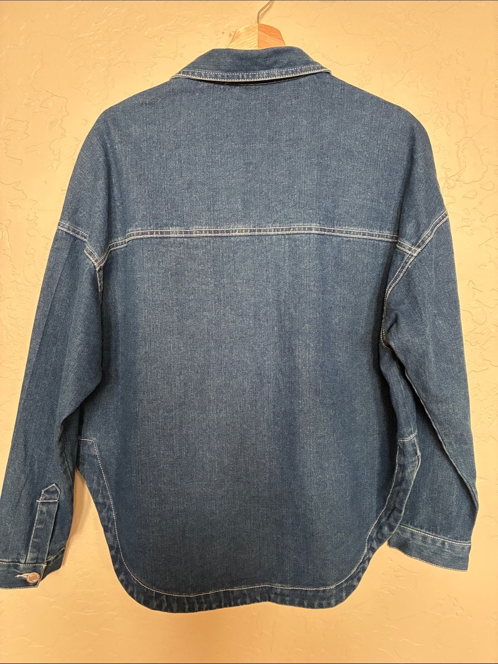 Denim Obsession Oversized Blue Denim Jacket Sz Small NWOT - Picture 2 of 5